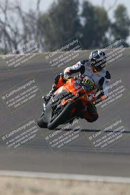 media/Nov-01-2025-TrackDaz (Sat) [[2b4d5192bc]]/B Group/1220pm (Turn 2 Outside)/